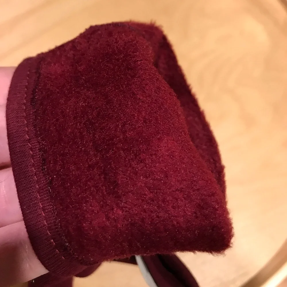 Burgundy Bling Fleece Texting Gloves